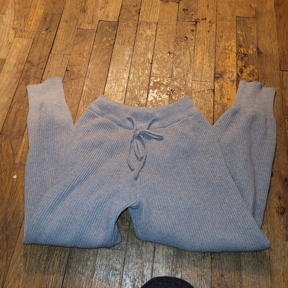 Cozy Women's Ribbed Knit Sweater Pants - Gray